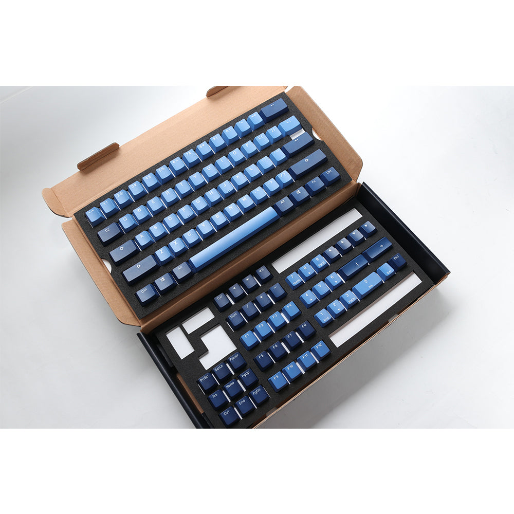 Ducky Good in Blue keycaps