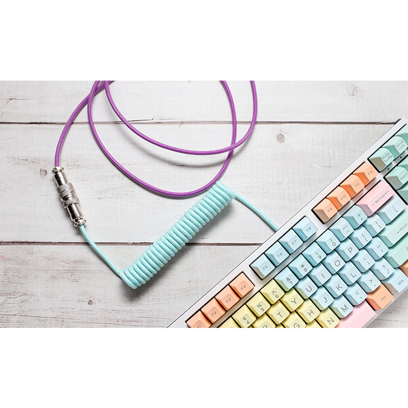 Ducky Premicord Custom Coiled USB Cable Frozen Llama