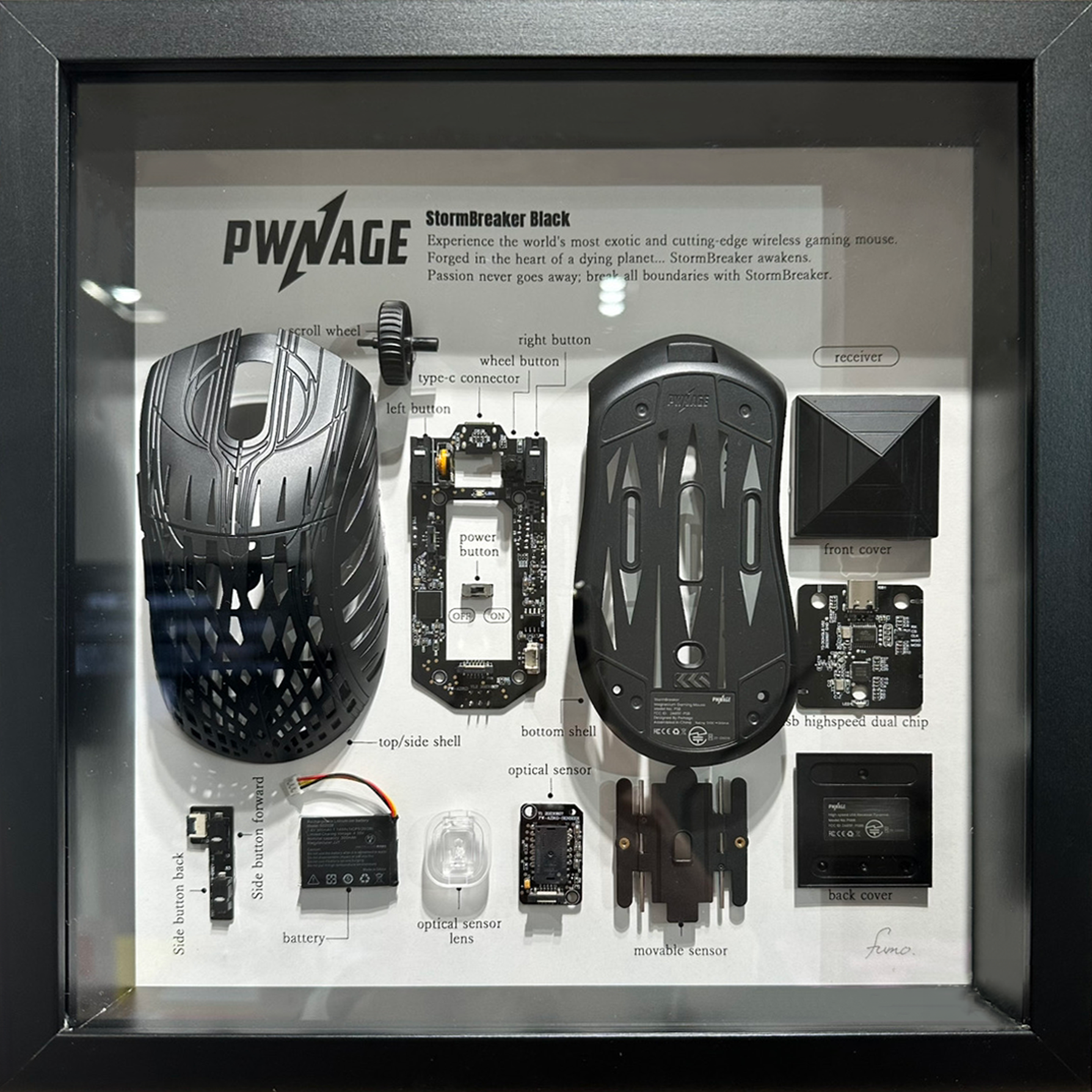 FUMO ARTWORK Pwnage StormBreaker Black 黒額縁【他商品との同梱不可】