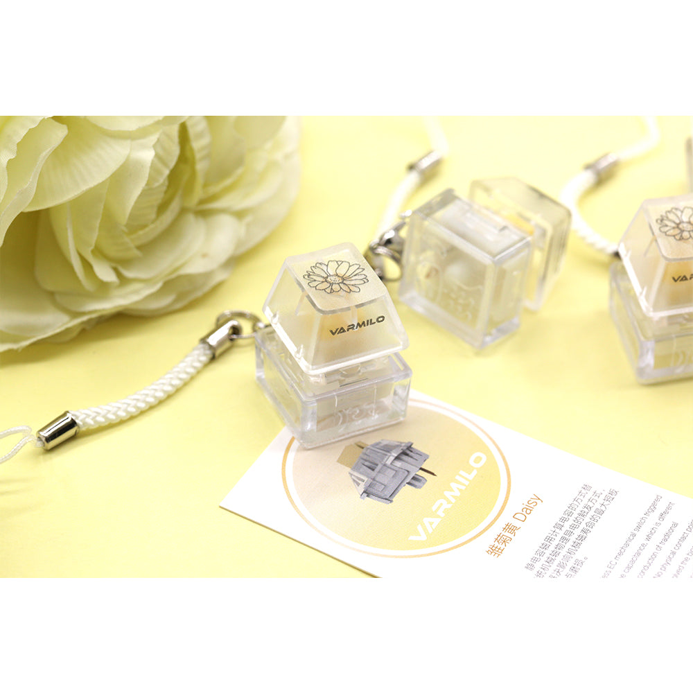 Varmilo EC Daisy Yellow Keychain