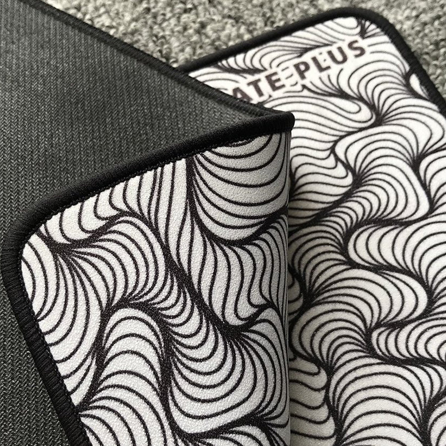 X-raypad Equate Plus Black Curve