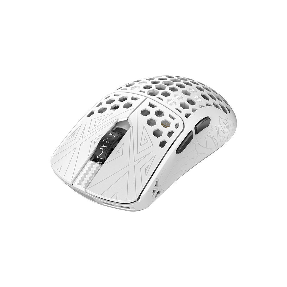 Arbiter Studio AKITSU MEDIUM 40g Carbon Fiber 8K Wireless Gaming Mouse White