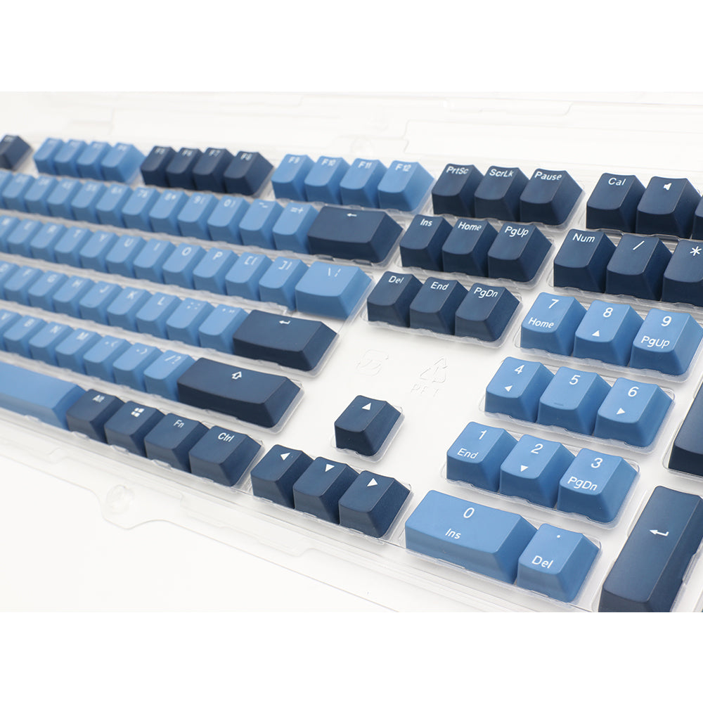 Ducky Good in Blue keycaps