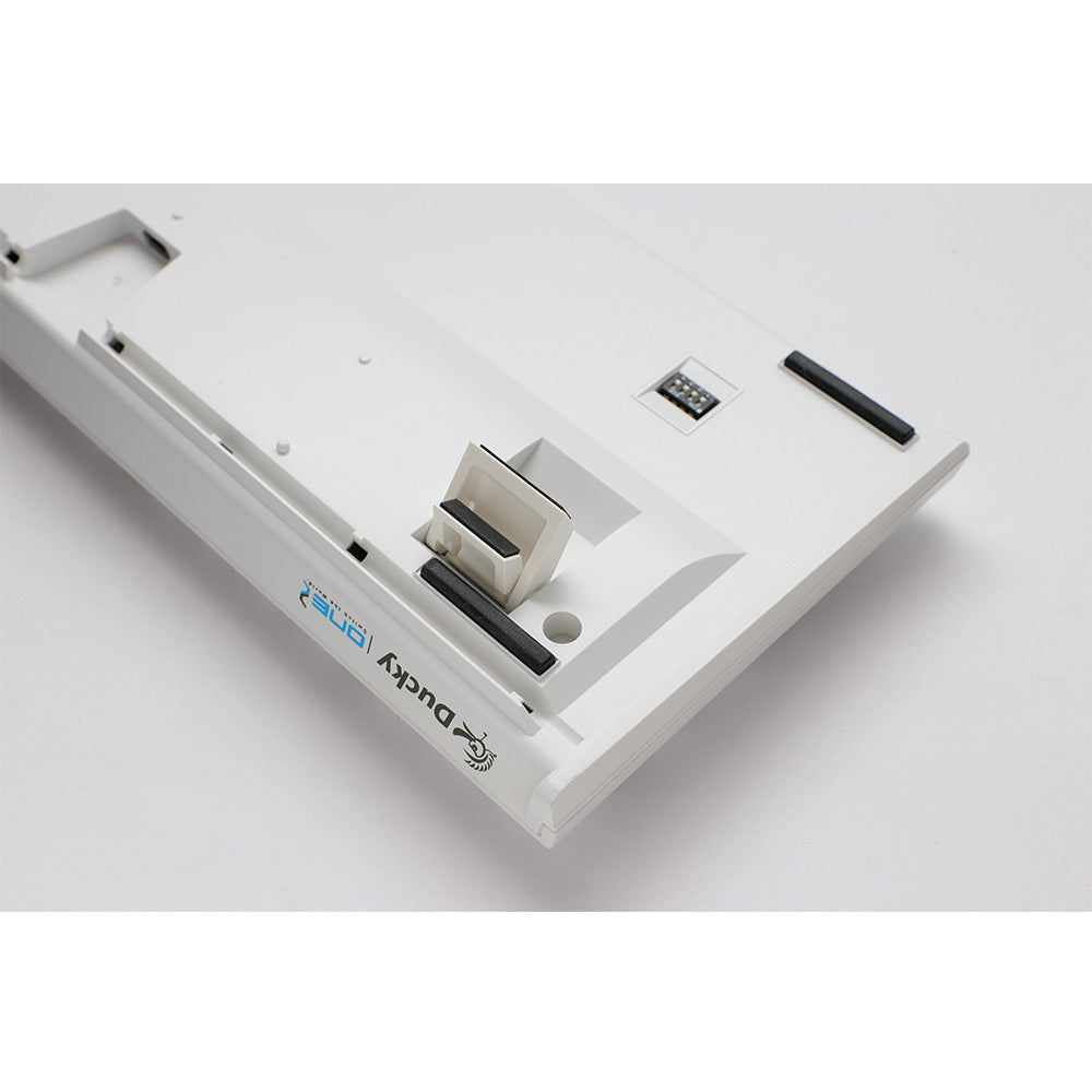 Ducky One 2 Pure White RGB TKL 80％ version