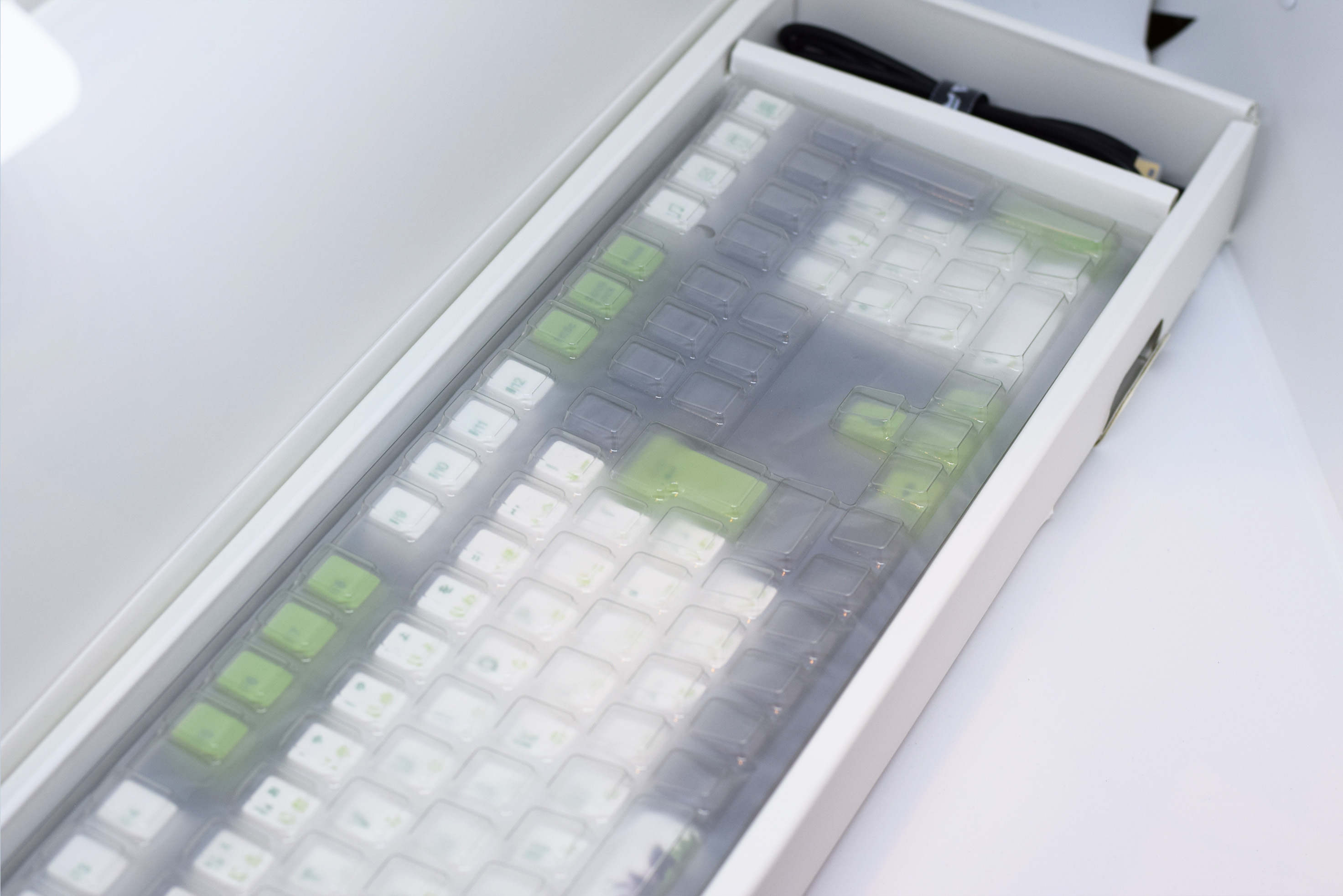 Varmilo 113 Panda JIS Keyboard
