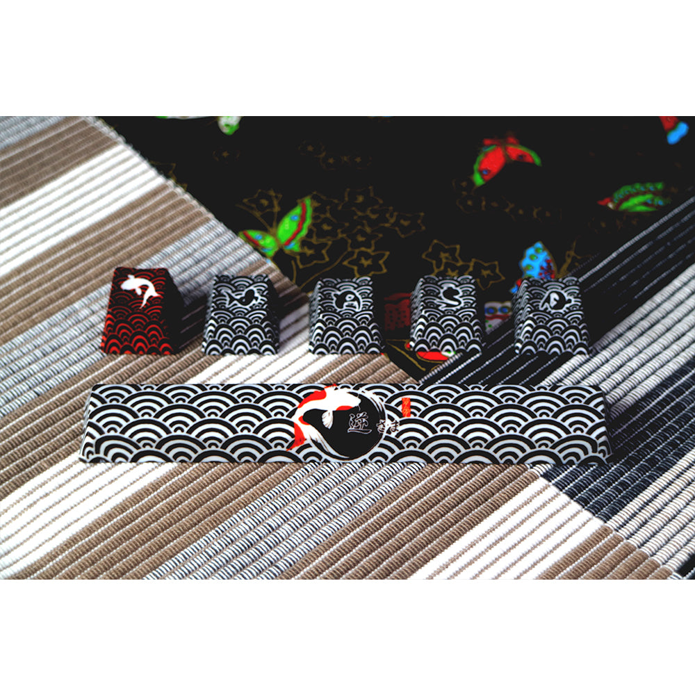 Traitors Sakasama Dark Keycap Set