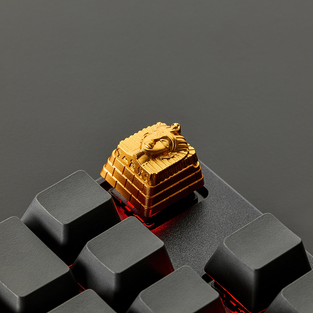 ZOMO PLUS The eye of Horus ALUMINUM ARTISAN KEYCAP